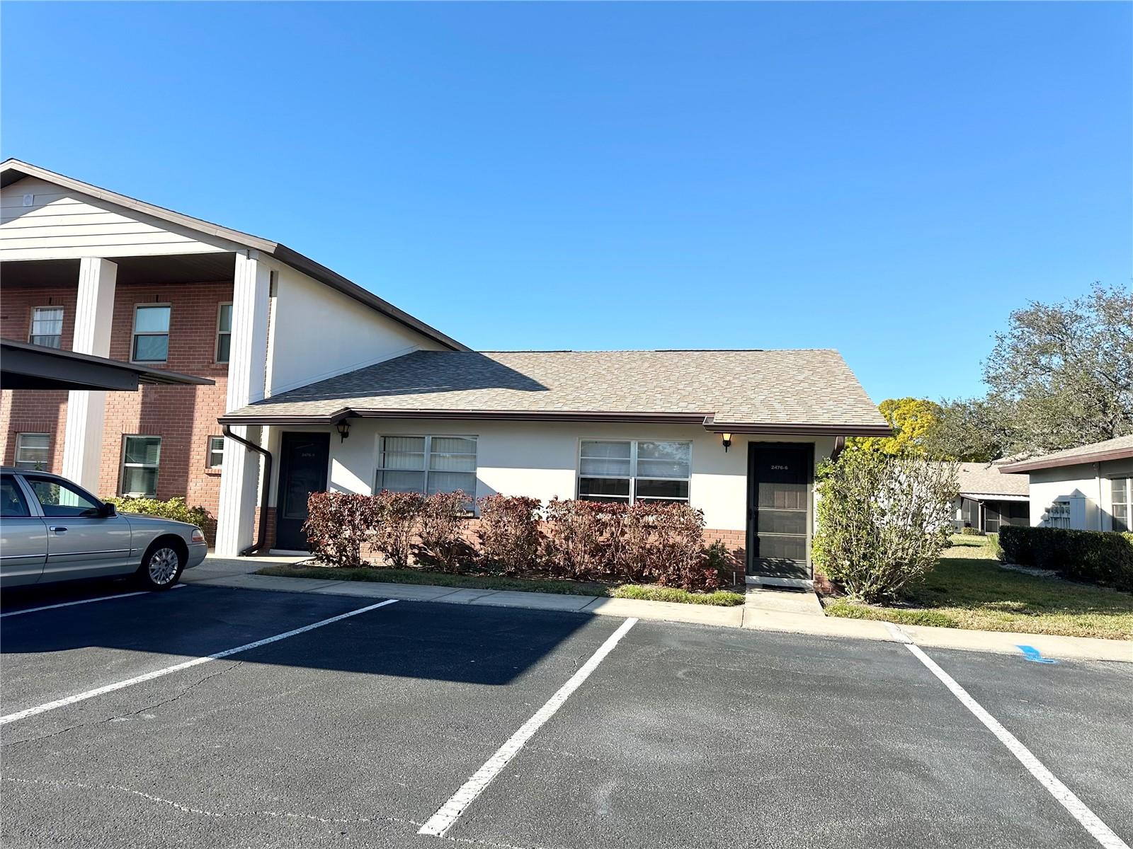 Photo of 2476 ENTERPRISE ROAD #6 CLEARWATER FL 33763