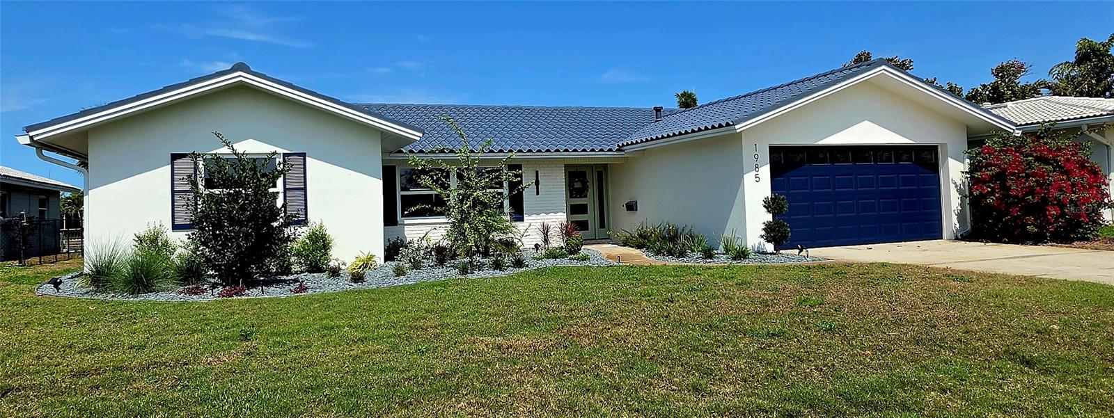 Photo of 1985 MICHIGAN AVENUE ST PETERSBURG FL 33703