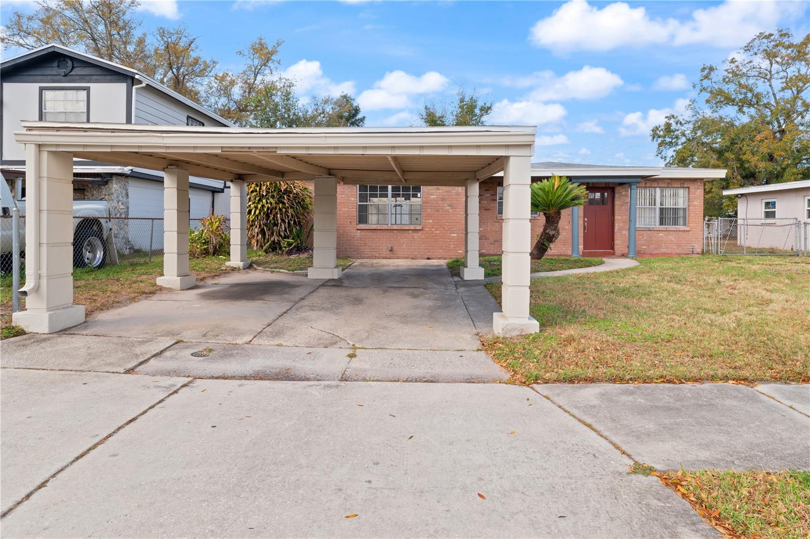 Photo of 6206 N LOIS AVENUE TAMPA FL 33614
