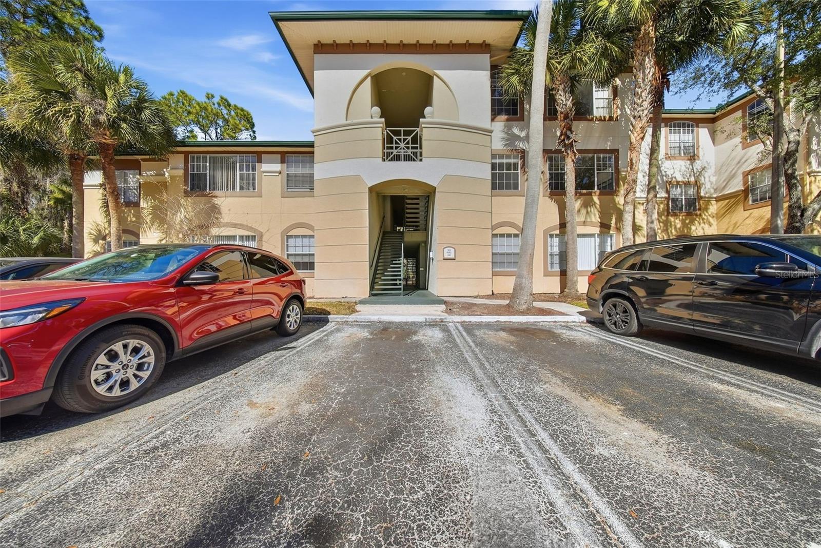 Photo of 17114 CARRINGTON PARK DRIVE #201 TAMPA FL 33647