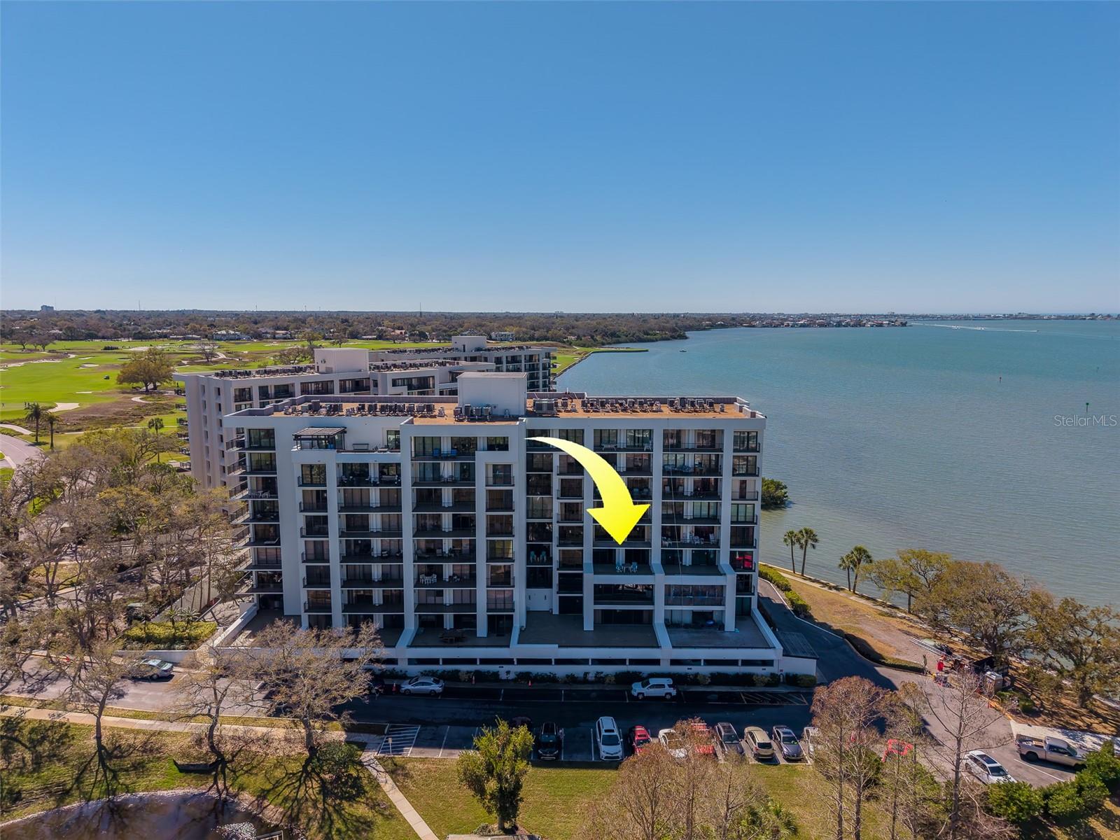 Photo of 8 BELLEVIEW BOULEVARD #308 BELLEAIR FL 33756