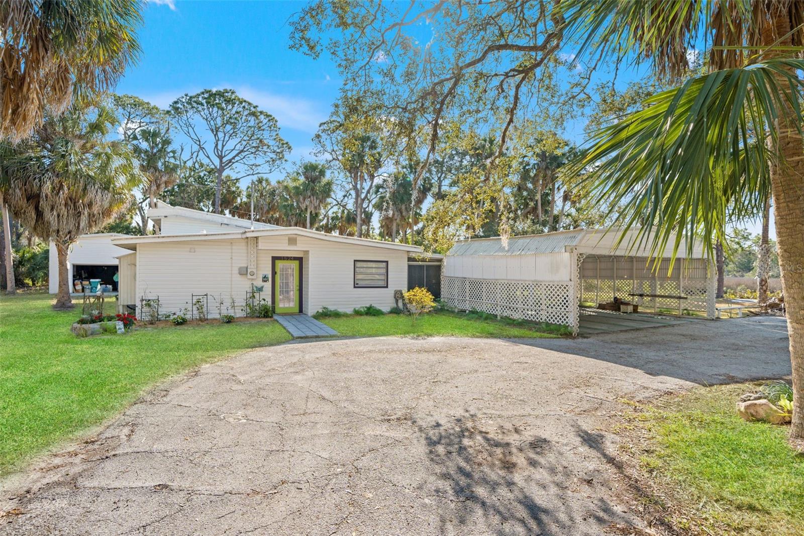 Photo of 1524 INDIAN BAY ROAD HERNANDO BEACH FL 34607