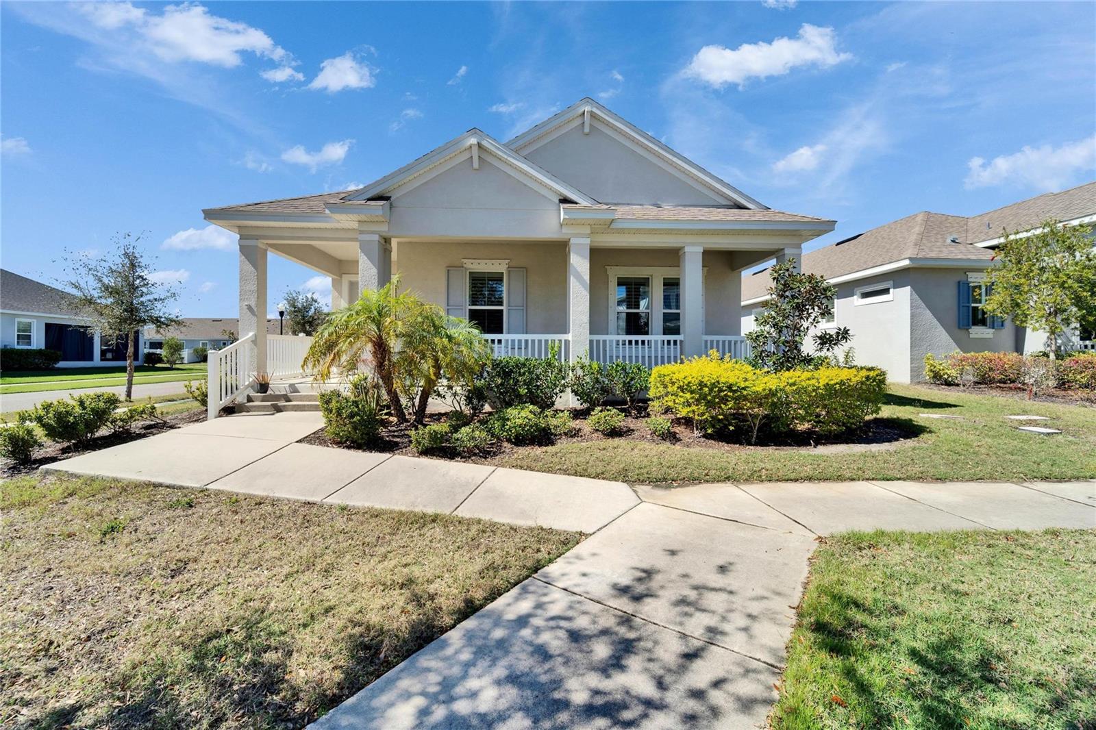 Photo of 729 WINTERSIDE DRIVE APOLLO BEACH FL 33572