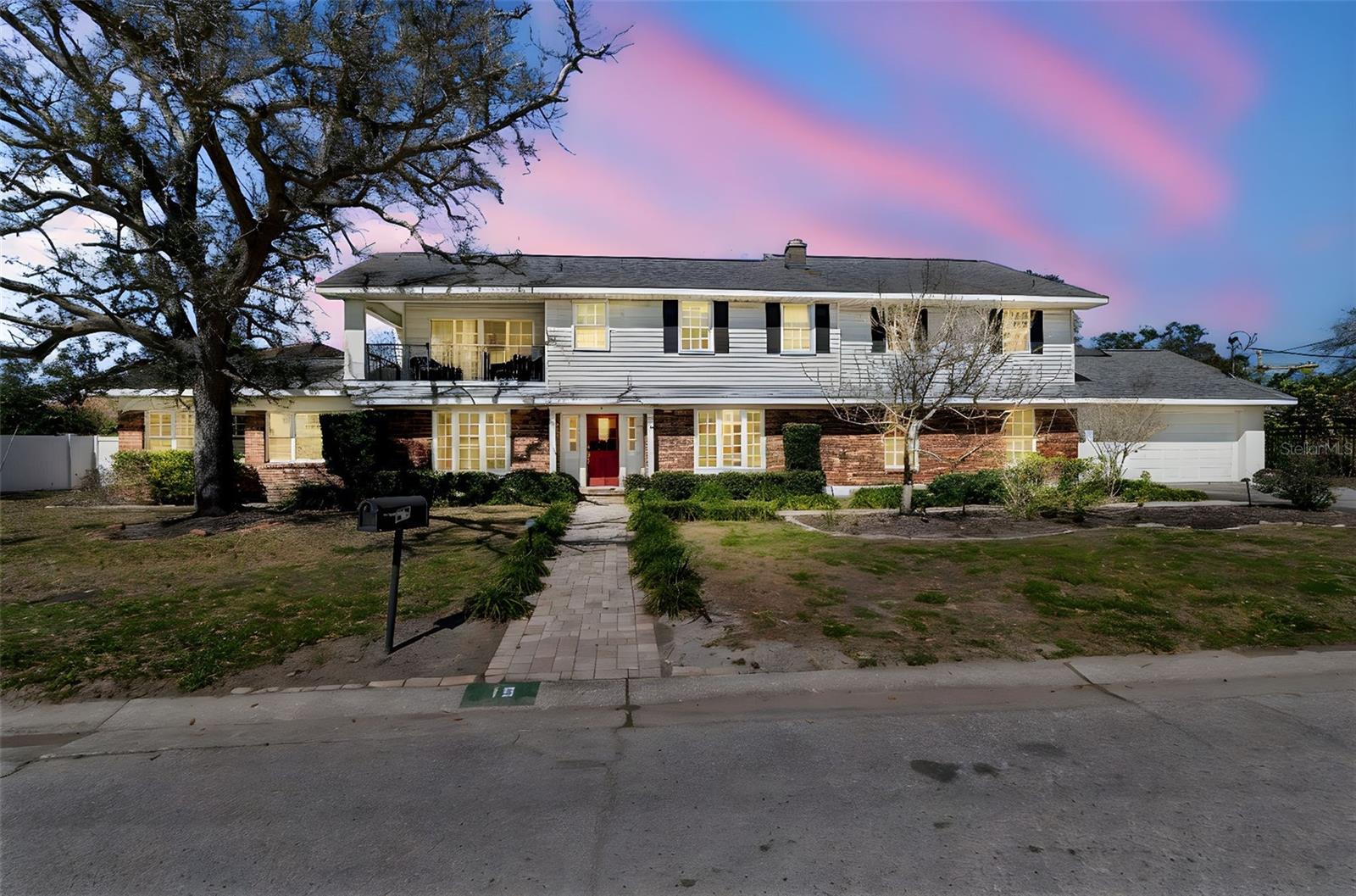 Photo of 19 SANDPIPER ROAD TAMPA FL 33609