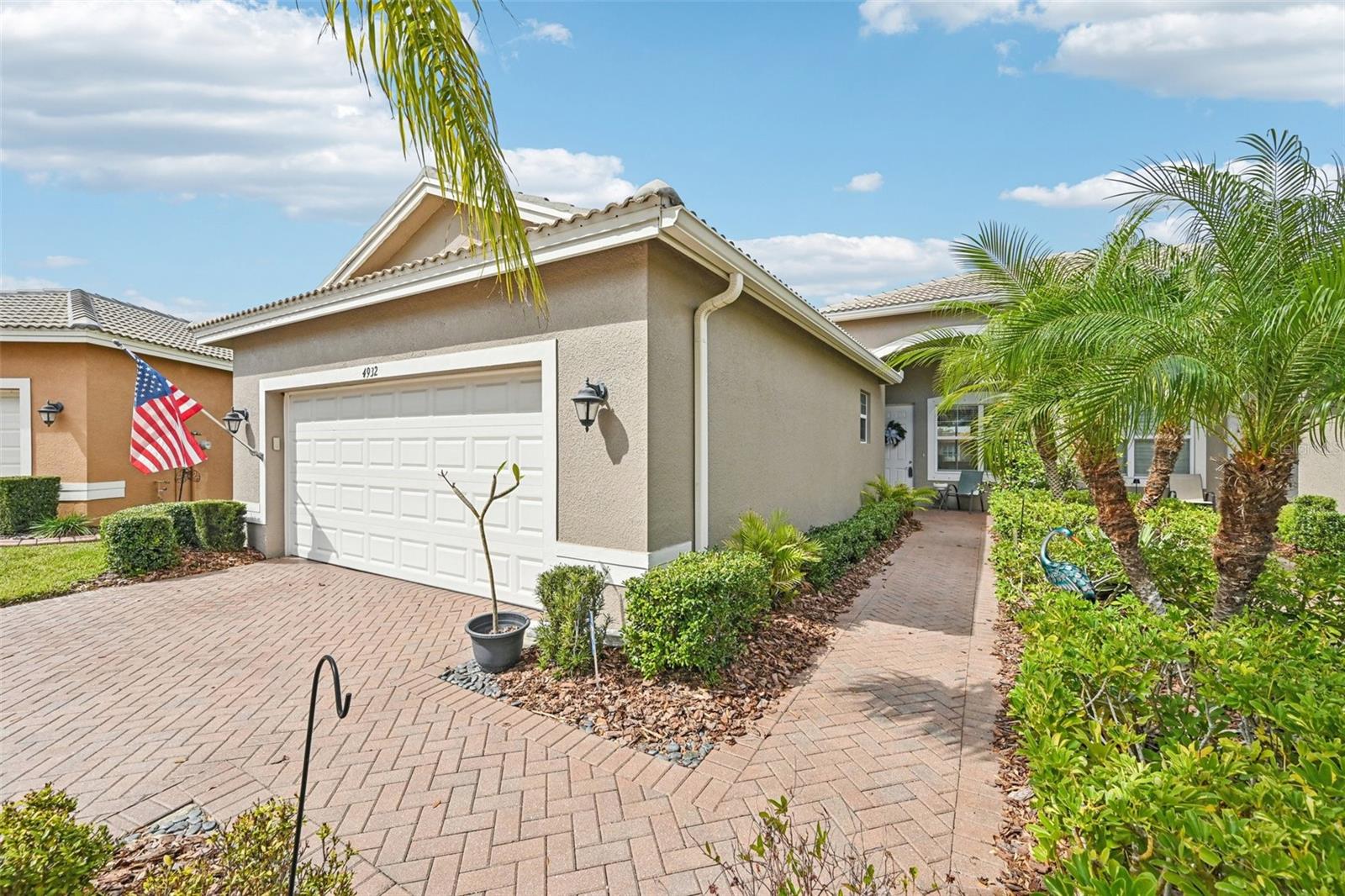 Photo of 4932 MARBLE SPRINGS CIRCLE WIMAUMA FL 33598
