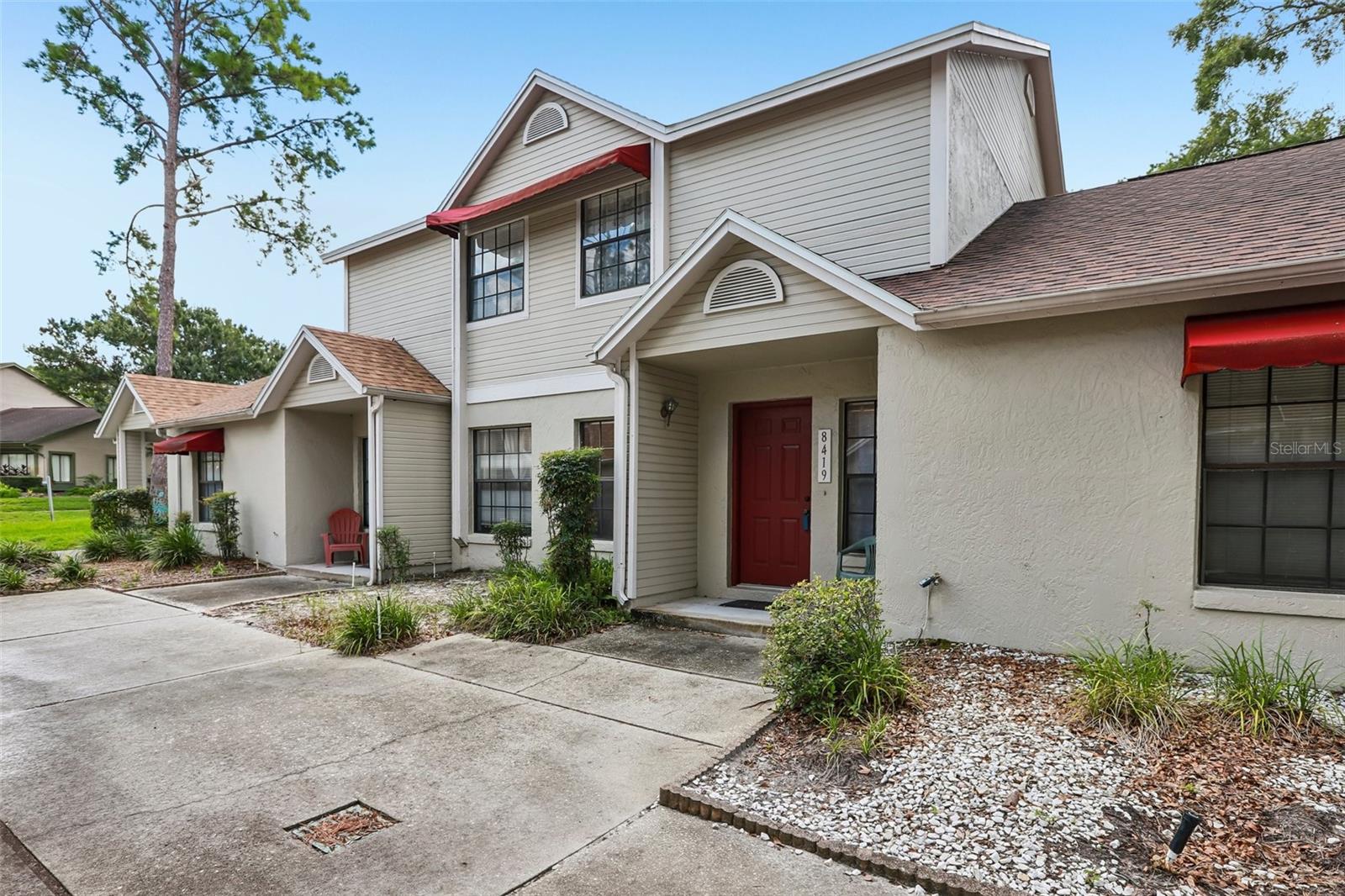 Photo of 8419 LAURELON PLACE TEMPLE TERRACE FL 33637