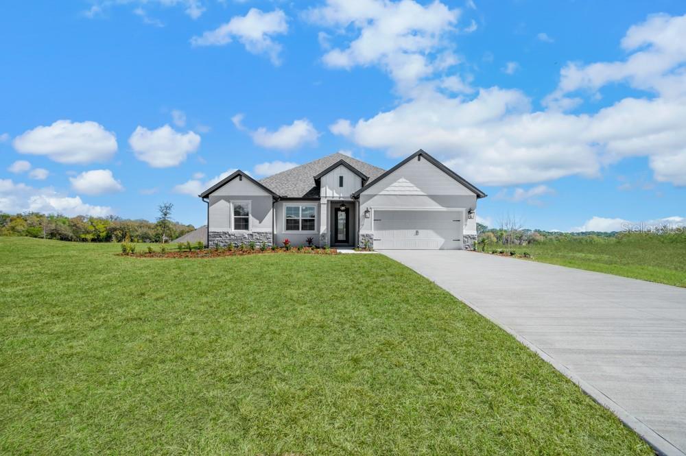 Photo of 36794 SUNDOWNER TRAIL FRUITLAND PARK FL 34731
