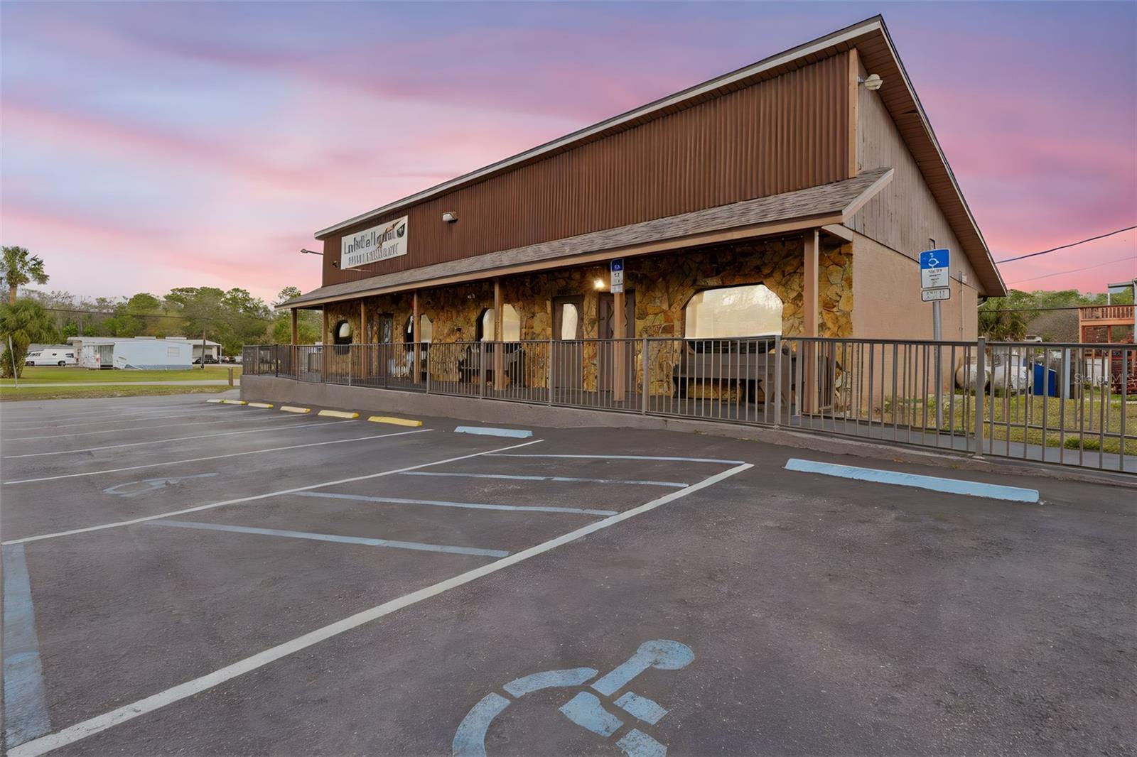 Photo of 7390 SHOAL LINE BOULEVARD WEEKI WACHEE FL 34607