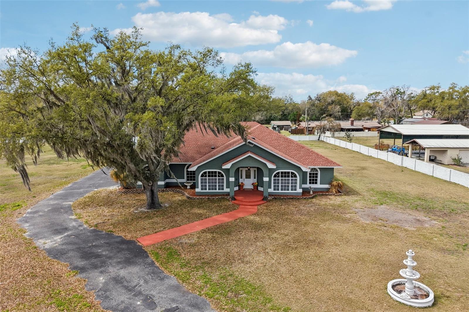 Photo of 7026 PINEHAVEN DRIVE LAKELAND FL 33810