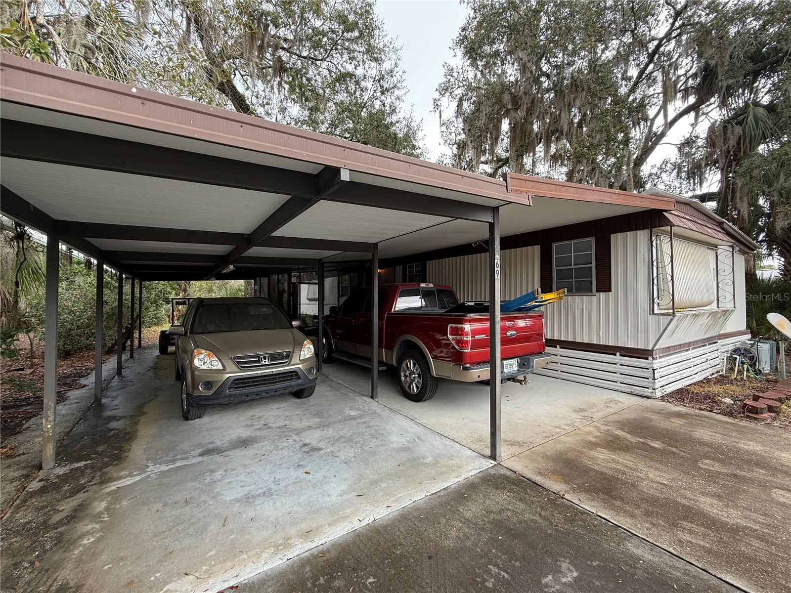 Photo of 69 ROSALIE OAKS BOULEVARD LAKE WALES FL 33898