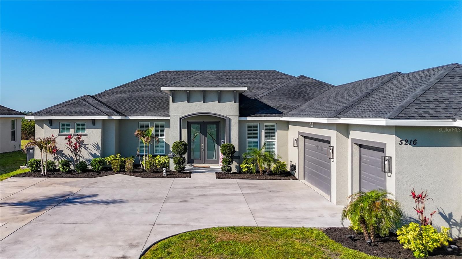 Photo of 5216 LAKE VENICE DRIVE WIMAUMA FL 33598