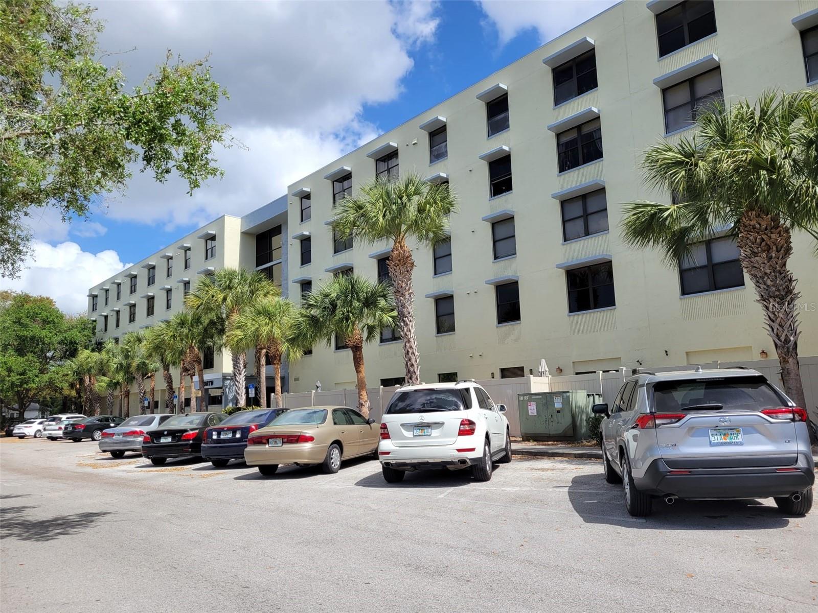 Photo of 701 S MADISON AVENUE #109 CLEARWATER FL 33756