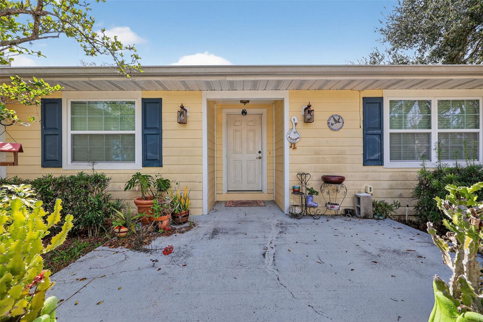 Photo of 10262 MEMORIAL HIGHWAY TAMPA FL 33615