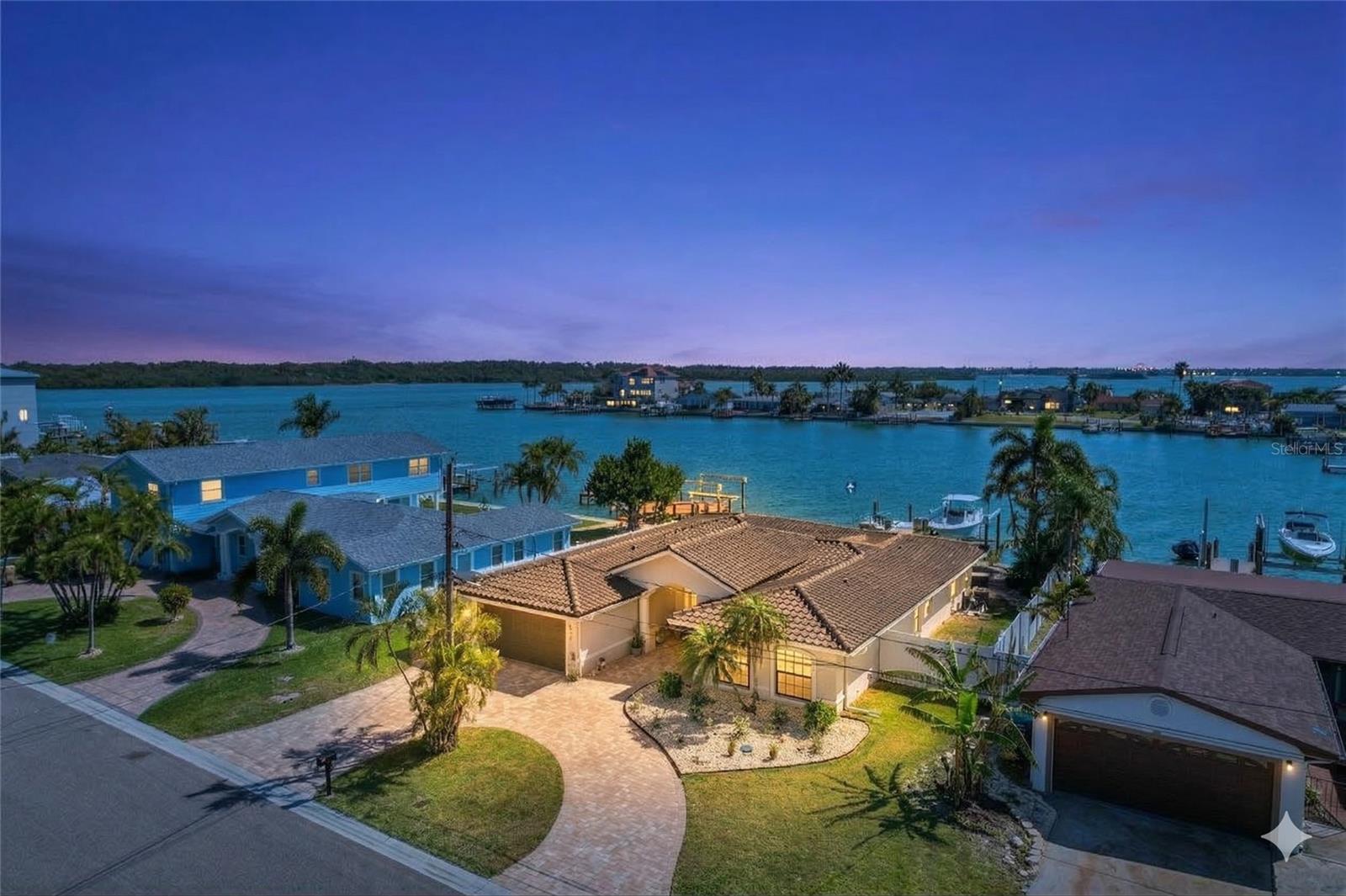 Photo of 565 CRYSTAL DRIVE MADEIRA BEACH FL 33708