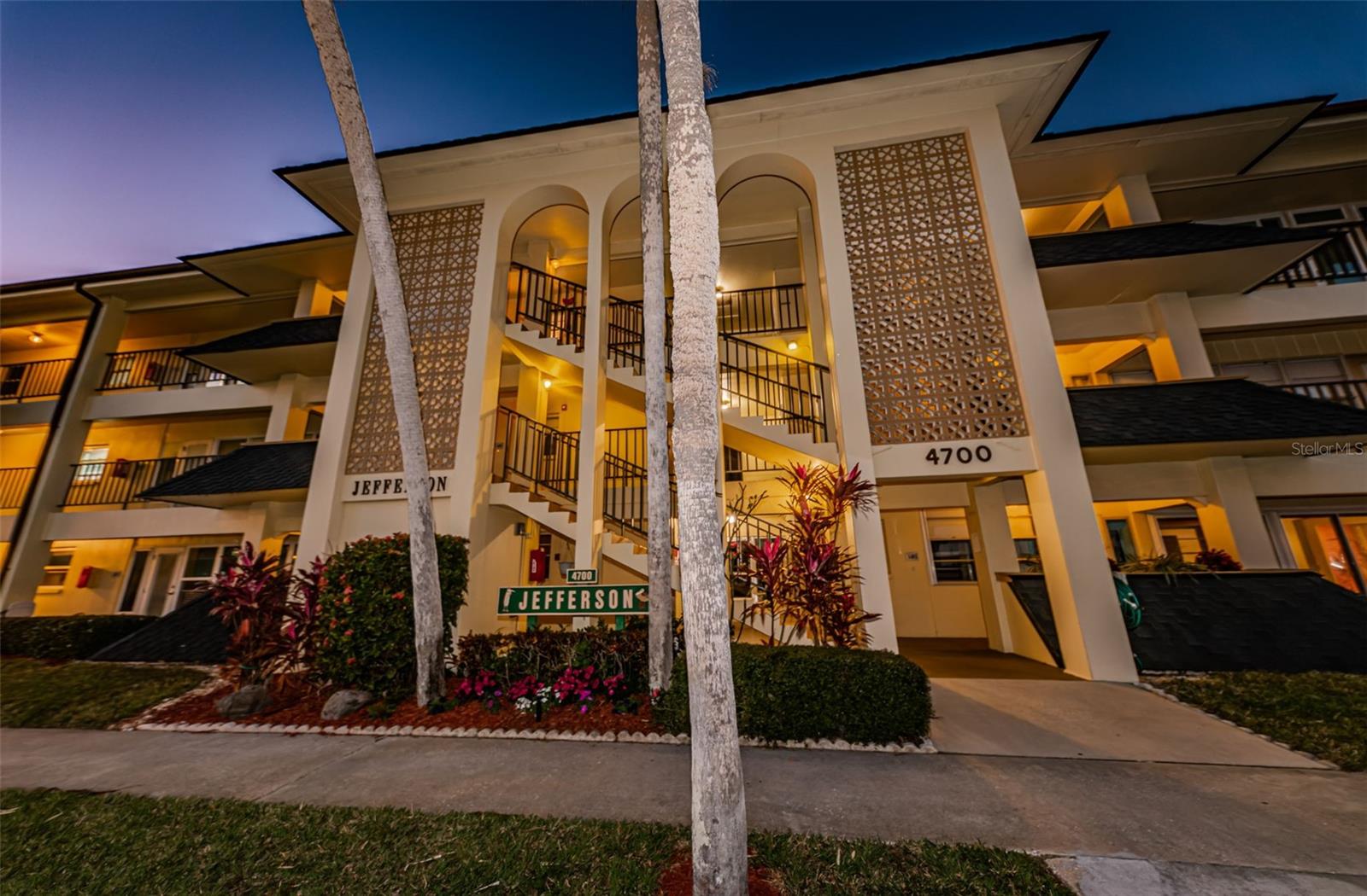 Photo of 4700 COVE CIRCLE #110 ST PETERSBURG FL 33708