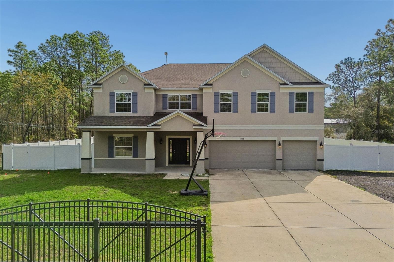 Photo of 18098 MACEK RD WEEKI WACHEE FL 34614
