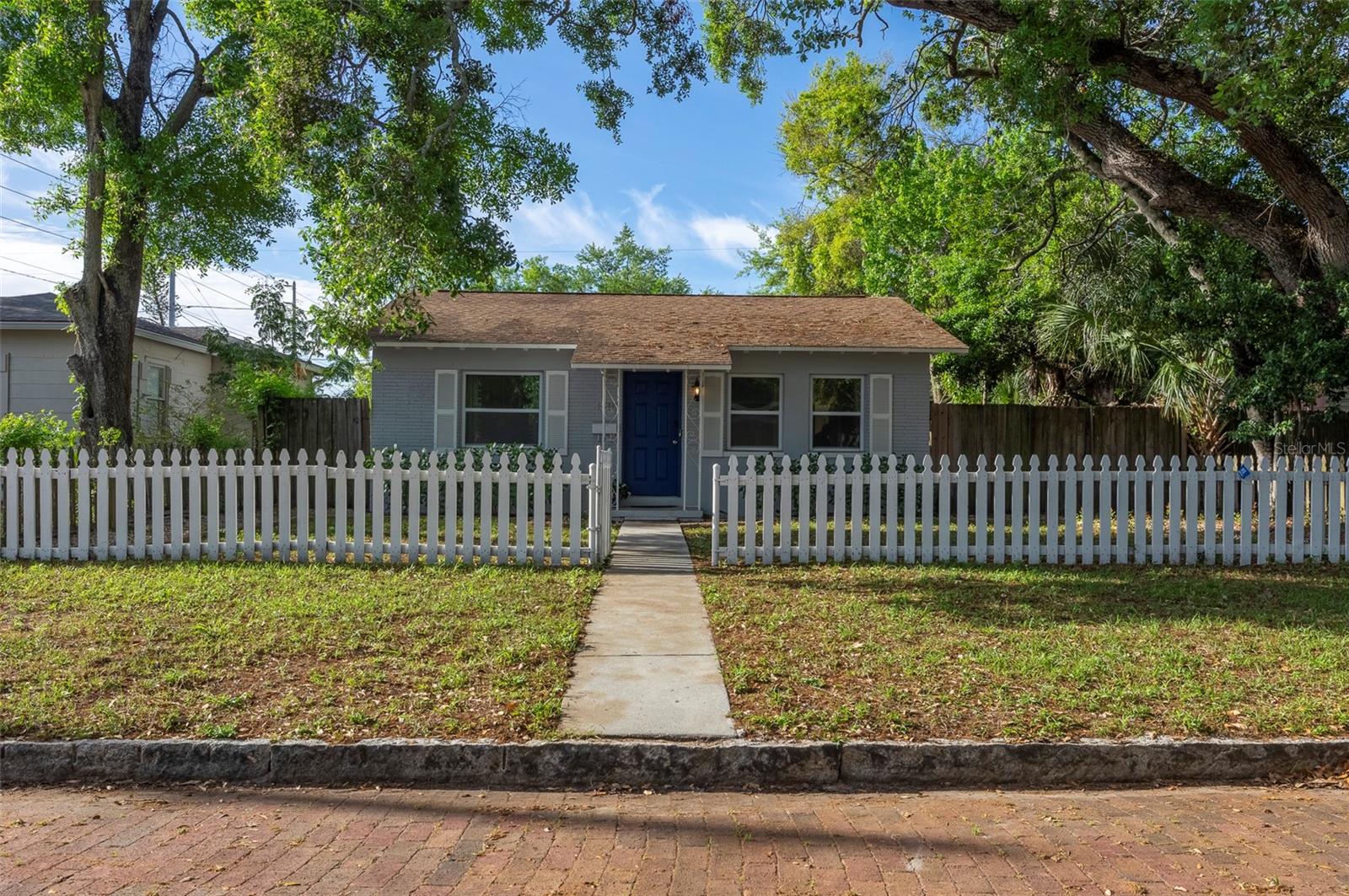 Photo of 3510 4TH AVENUE ST PETERSBURG FL 33713