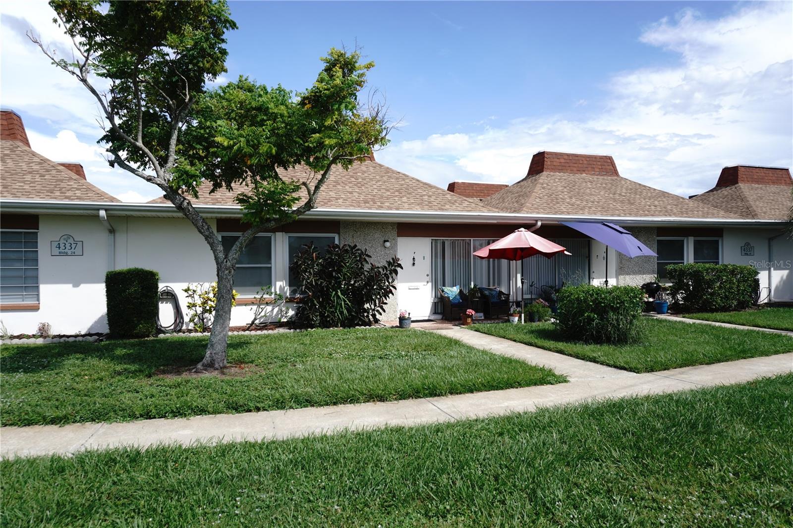 Photo of 4337 TAHITIAN GARDENS CIRCLE #F HOLIDAY FL 34691