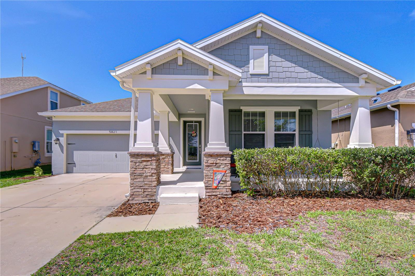 Photo of 5821 JASPER GLEN DRIVE LITHIA FL 33547