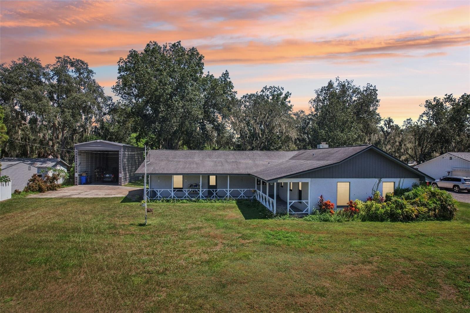 Photo of 7004 DUSTY ROAD RIVERVIEW FL 33569