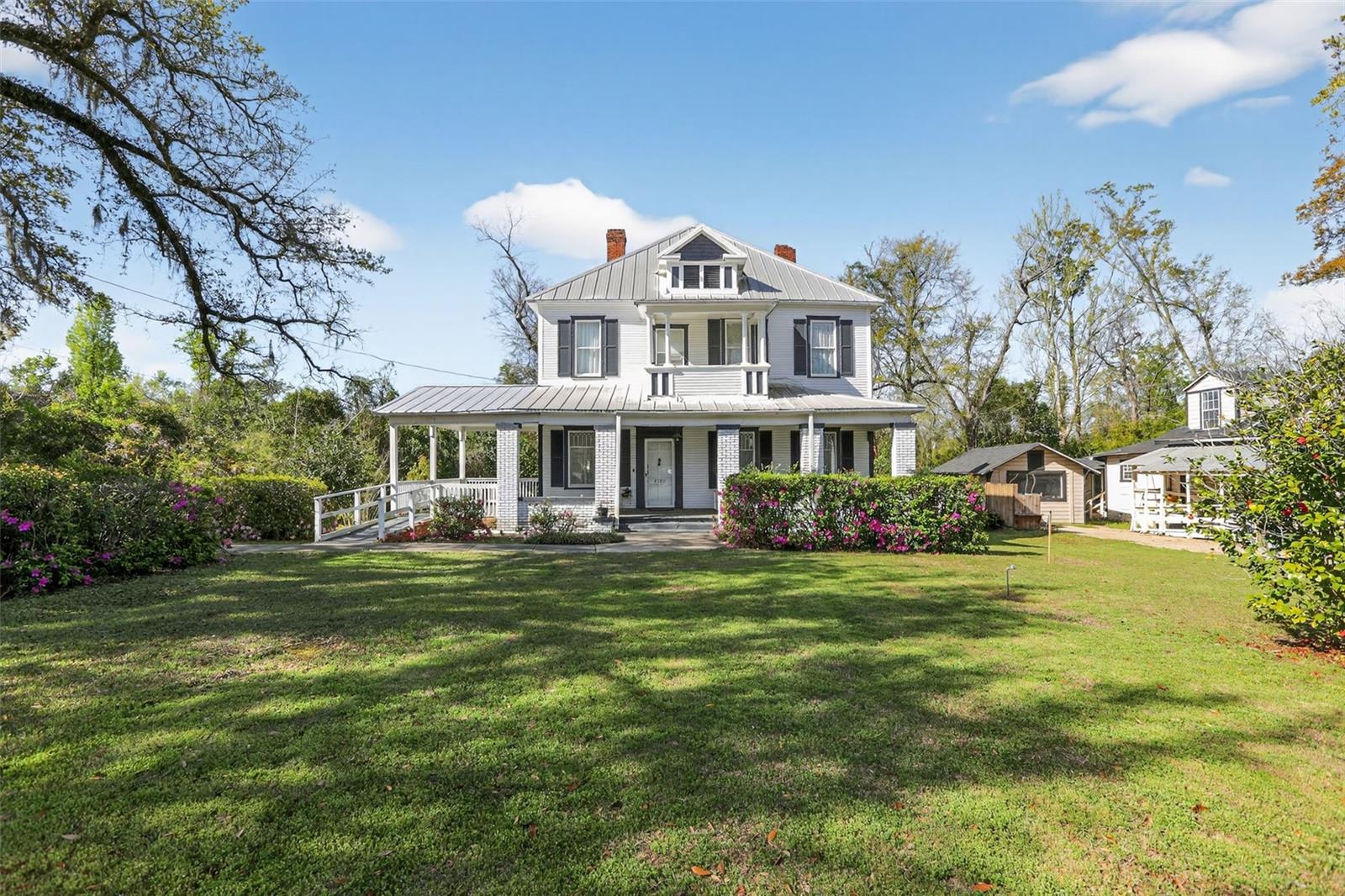 Photo of 4309 LAFAYETTE STREET MARIANNA FL 32446