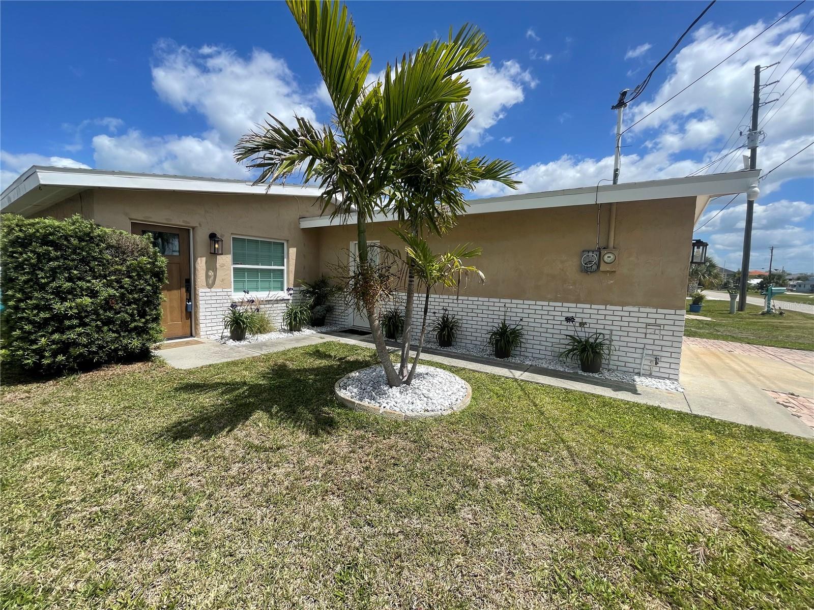 Photo of 6403 LONNIE LEE LANE HUDSON FL 34667