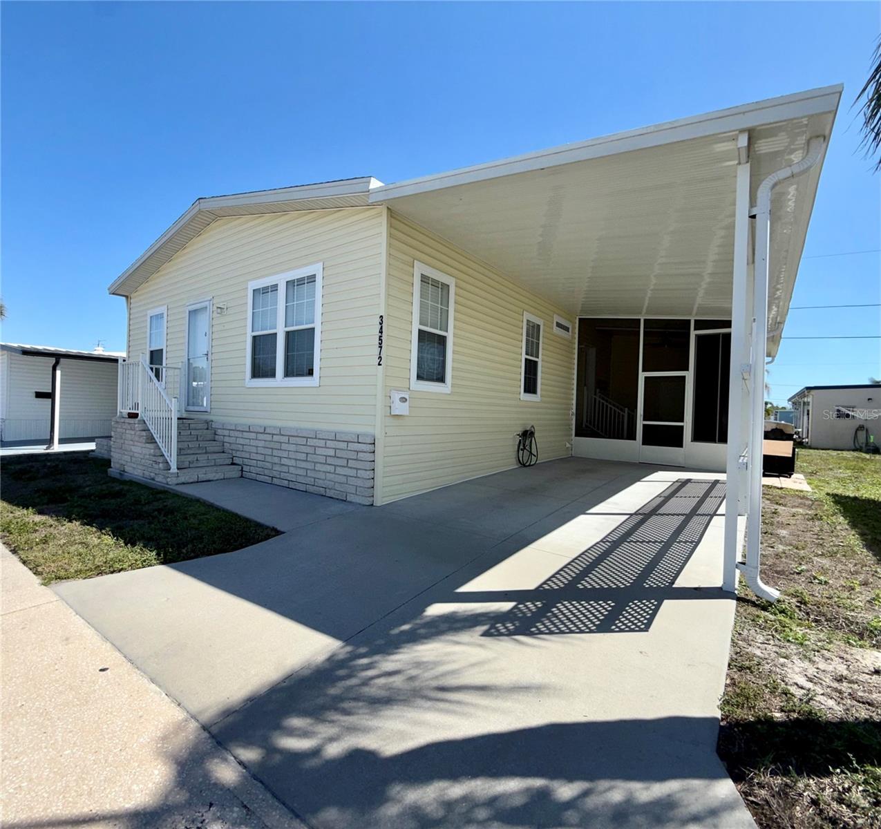 Photo of 34572 GARDENIA DRIVE PINELLAS PARK FL 33781