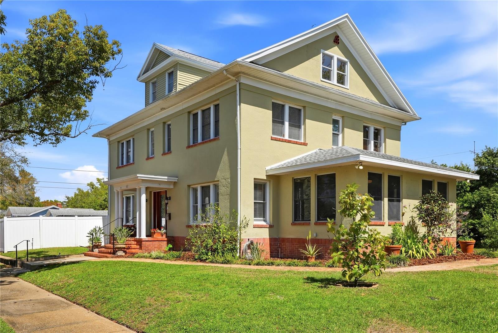 Photo of 241 72ND STREET ST PETERSBURG FL 33710