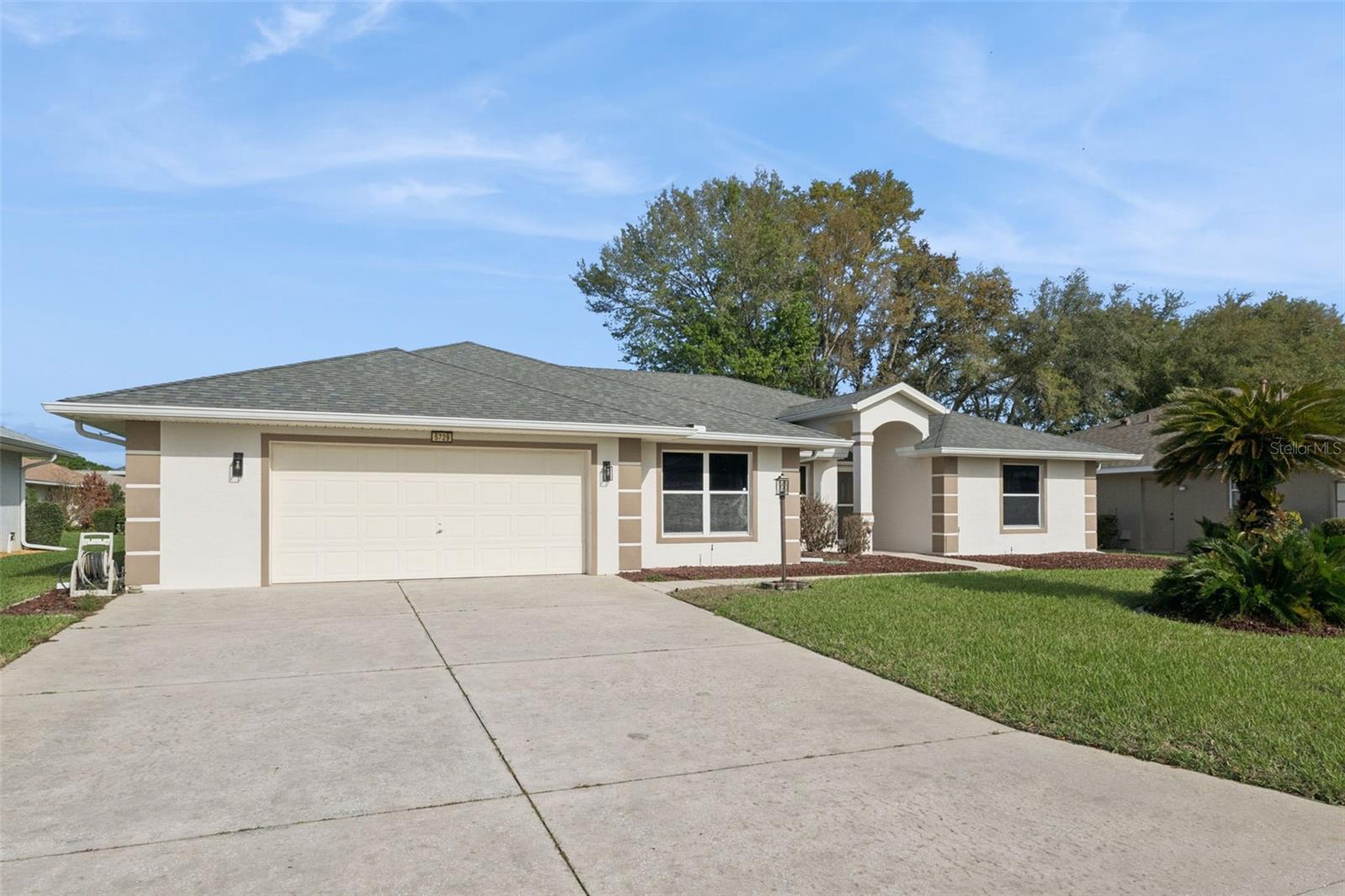 Photo of 5729 KING JAMES AVENUE LEESBURG FL 34748