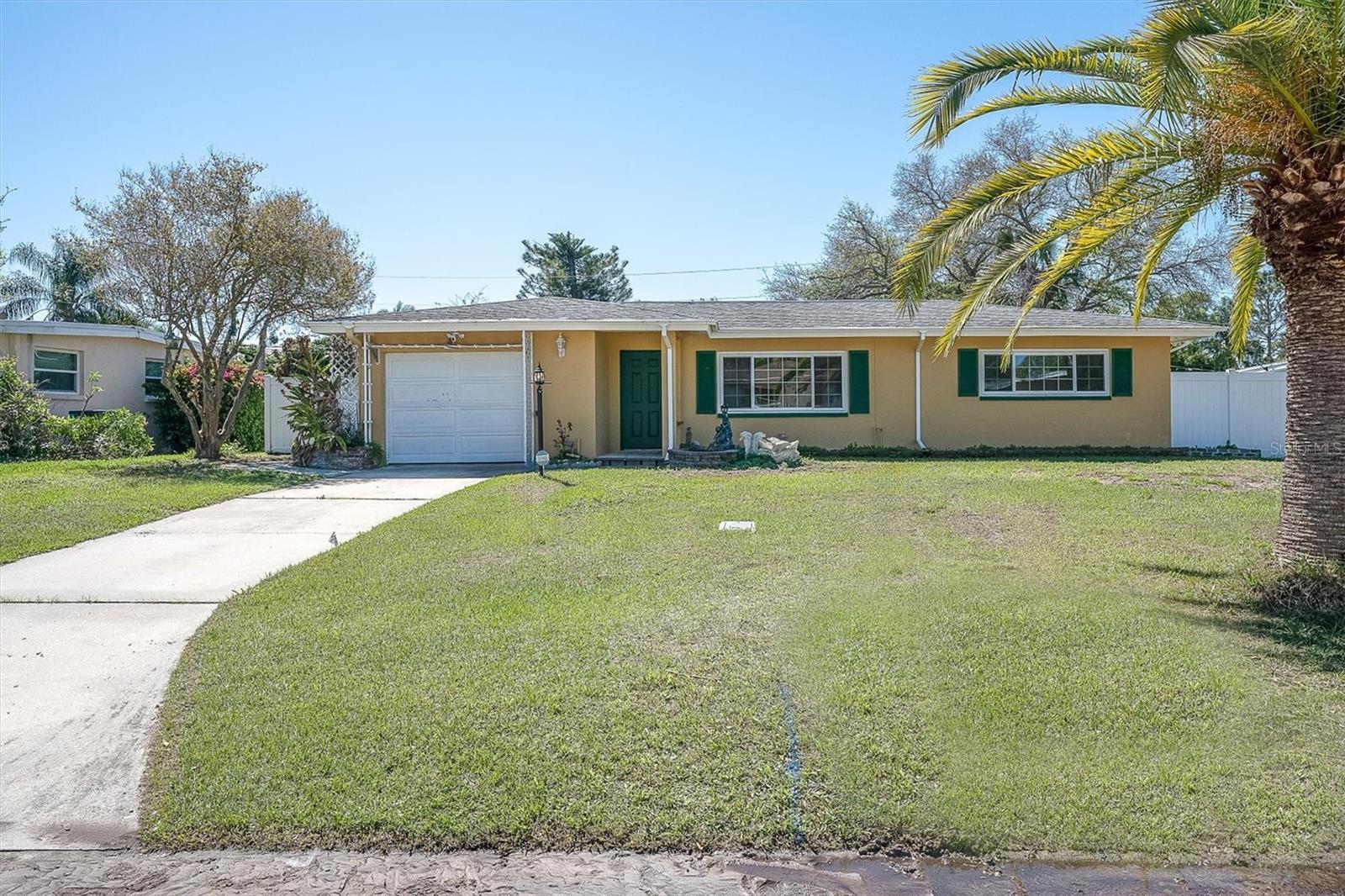 Photo of 2214 DUNCAN DRIVE BELLEAIR BLUFFS FL 33770