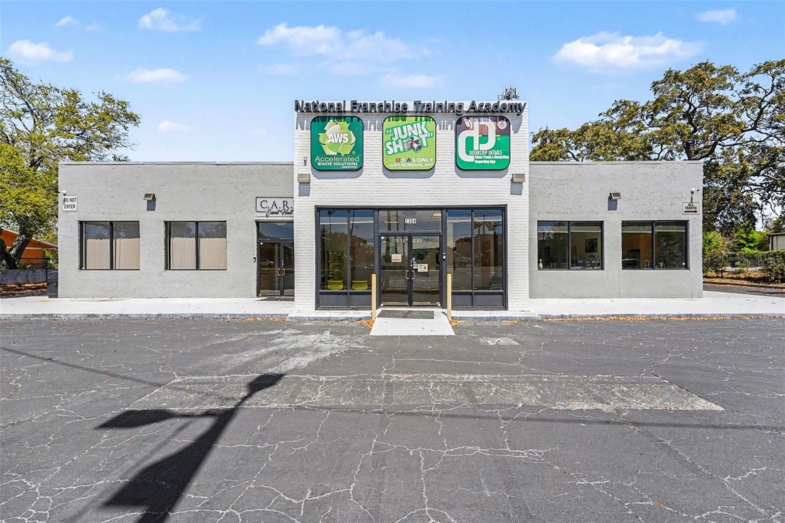 Photo of 2304 E BUSCH BOULEVARD TAMPA FL 33612