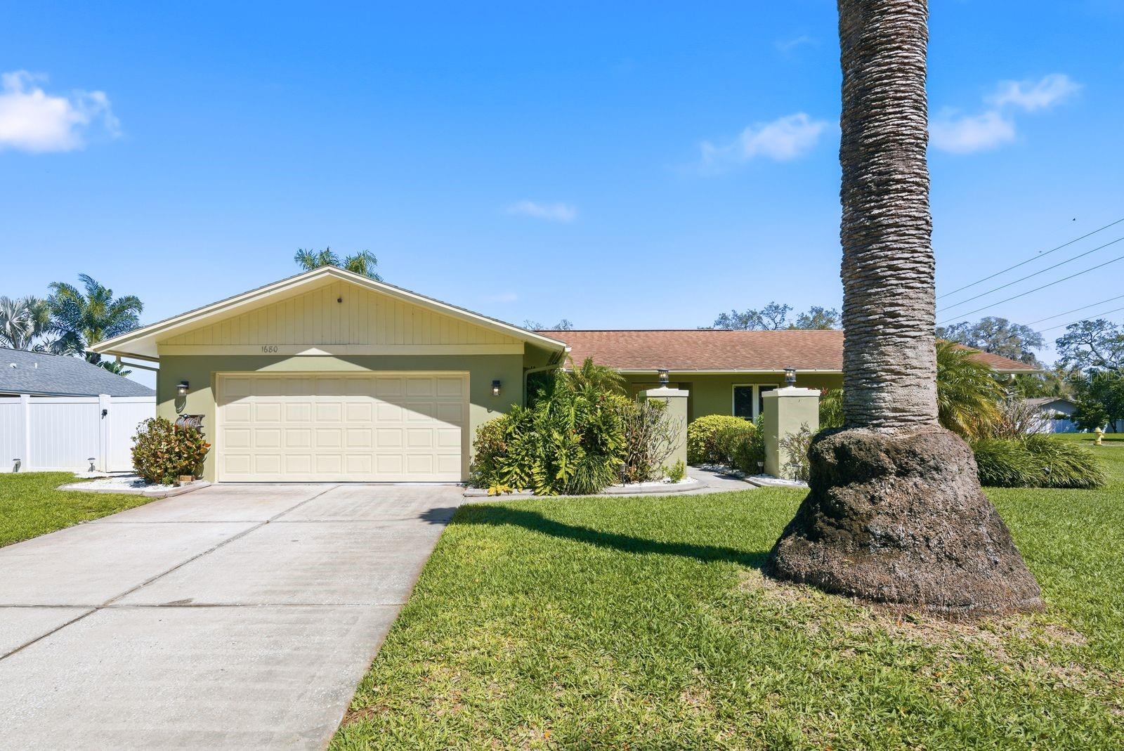 Photo of 1680 CINNAMON LANE DUNEDIN FL 34698