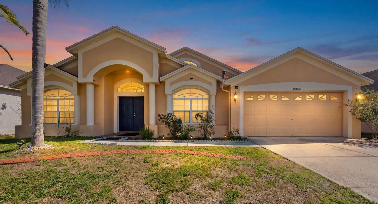 Photo of 18125 SWEET JASMINE DRIVE TAMPA FL 33647