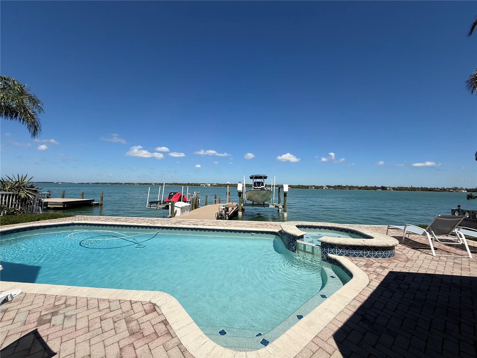 Photo of 11445 9TH STREET TREASURE ISLAND FL 33706