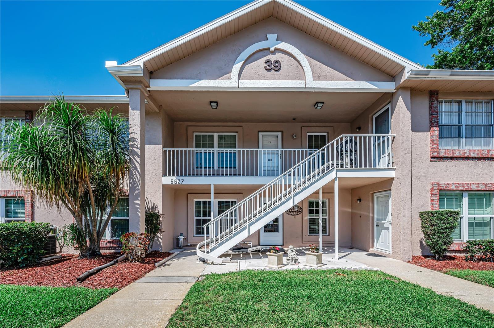 Photo of 6627 SPRING FLOWER DRIVE #14 NEW PORT RICHEY FL 34653
