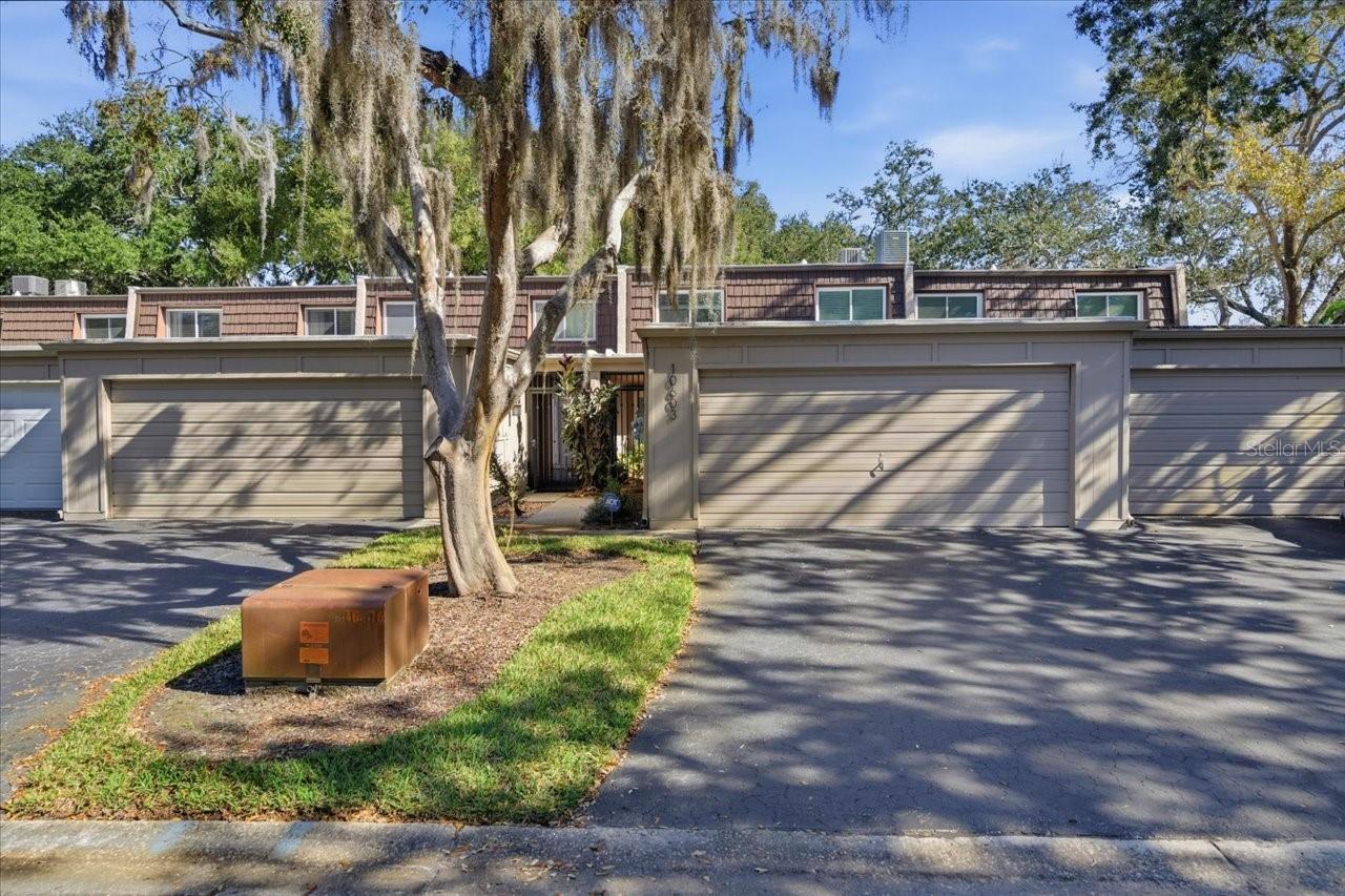 Photo of 10603 CARROLLBROOK WAY #10603 TAMPA FL 33618
