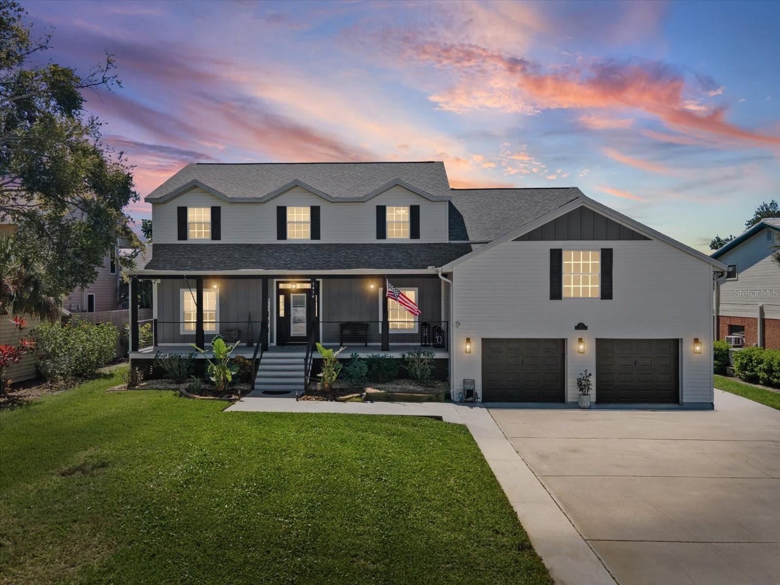 Photo of 1414 DEIRDRE DRIVE RUSKIN FL 33570