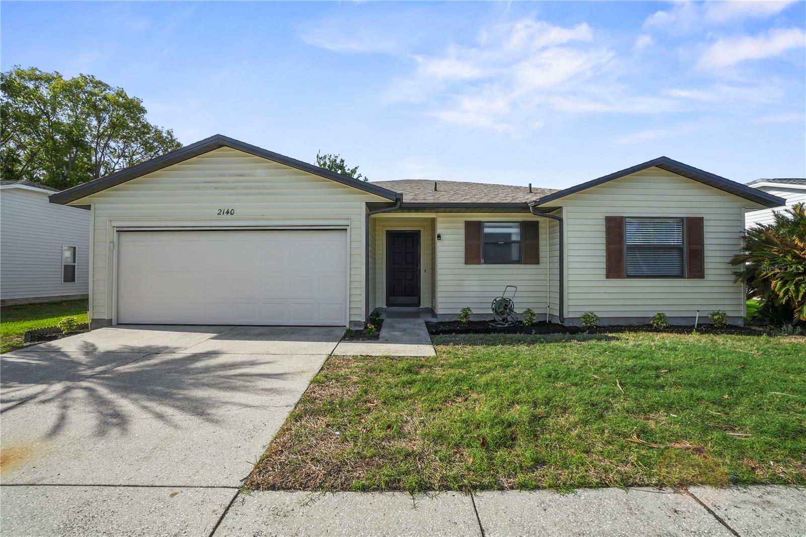 Photo of 2140 GRAND CYPRESS DRIVE LAKELAND FL 33810