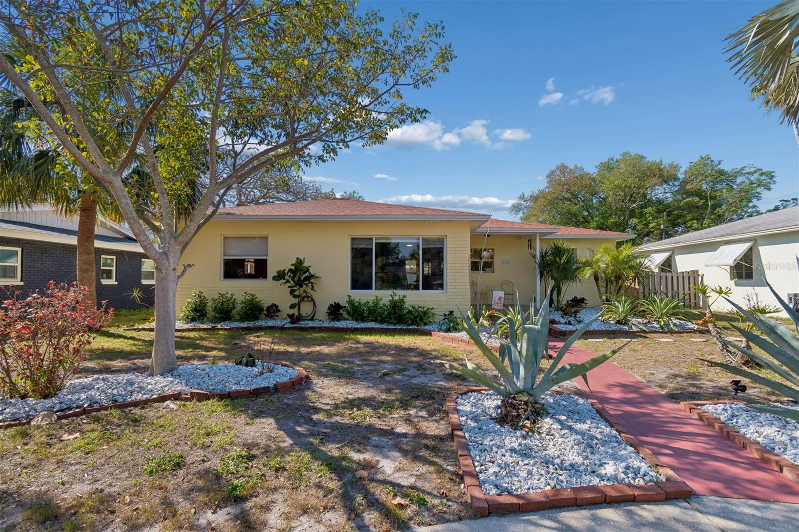 Photo of 6226 8TH AVENUE GULFPORT FL 33707