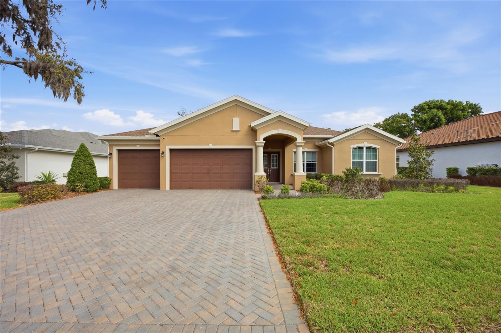 Photo of 115 BROOKOVER LANE BRANDON FL 33511