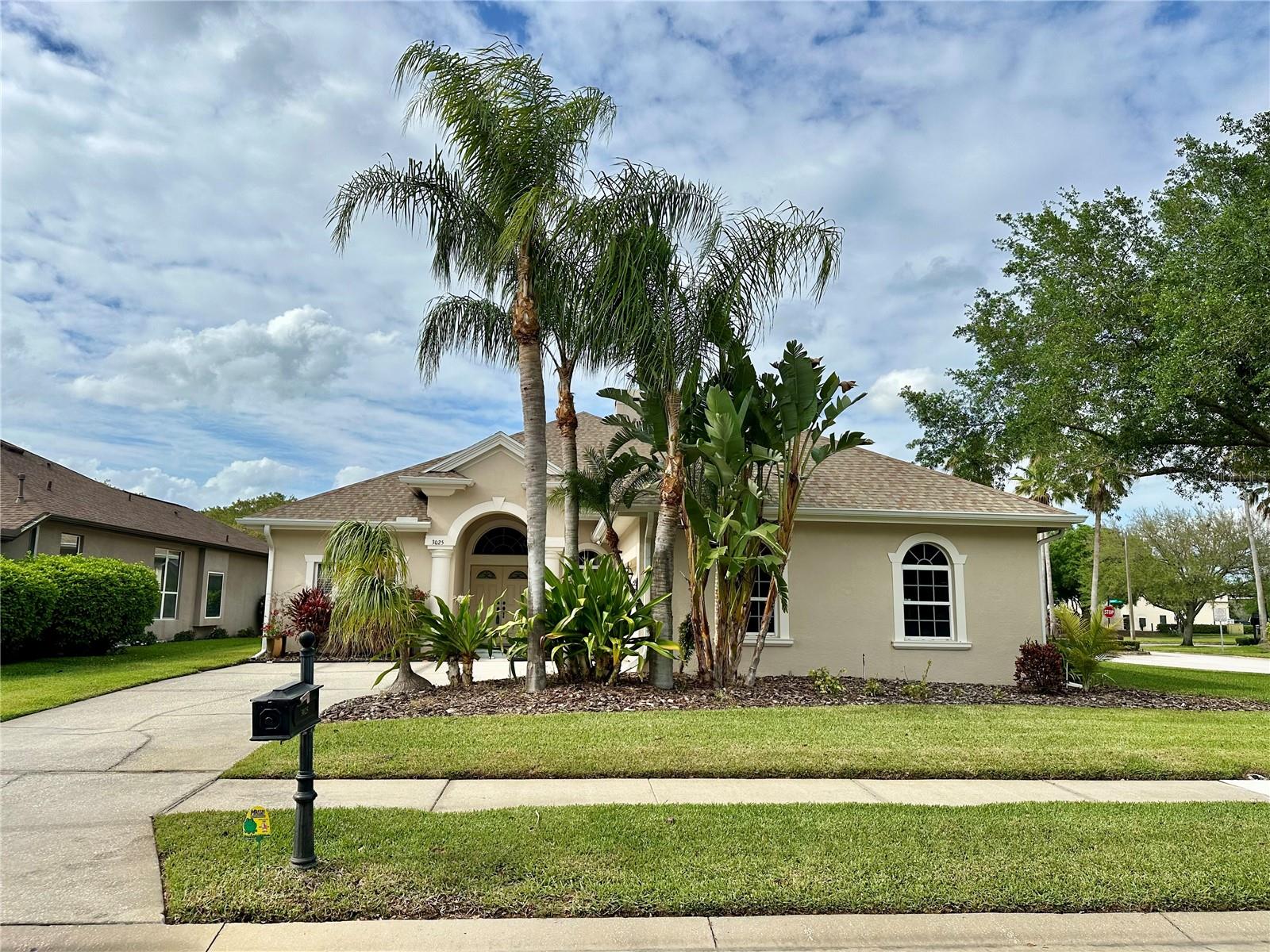 Photo of 3025 NAUGHTON WAY TARPON SPRINGS FL 34688
