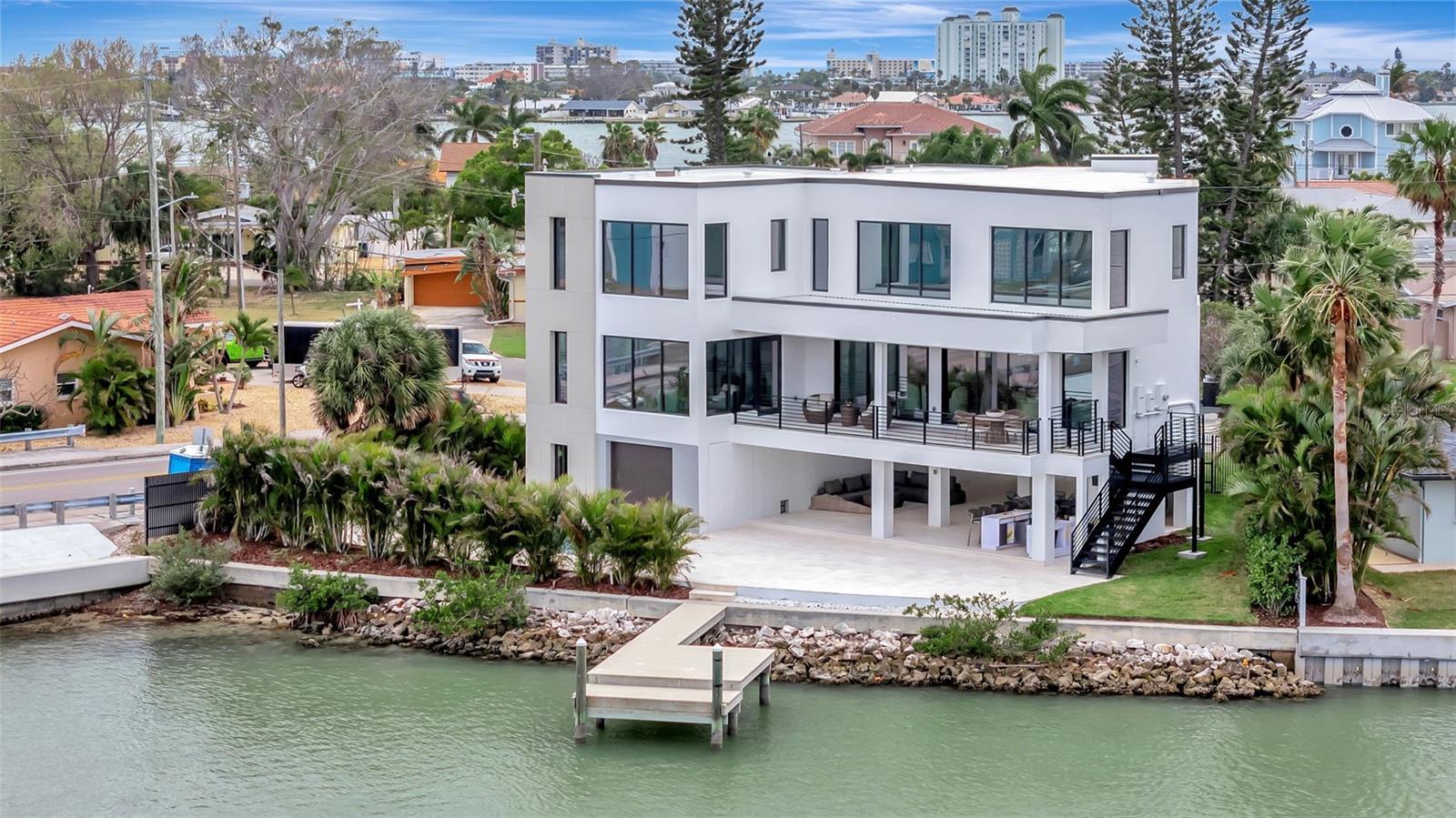 Photo of 7176 S SHORE DRIVE ST PETERSBURG FL 33707