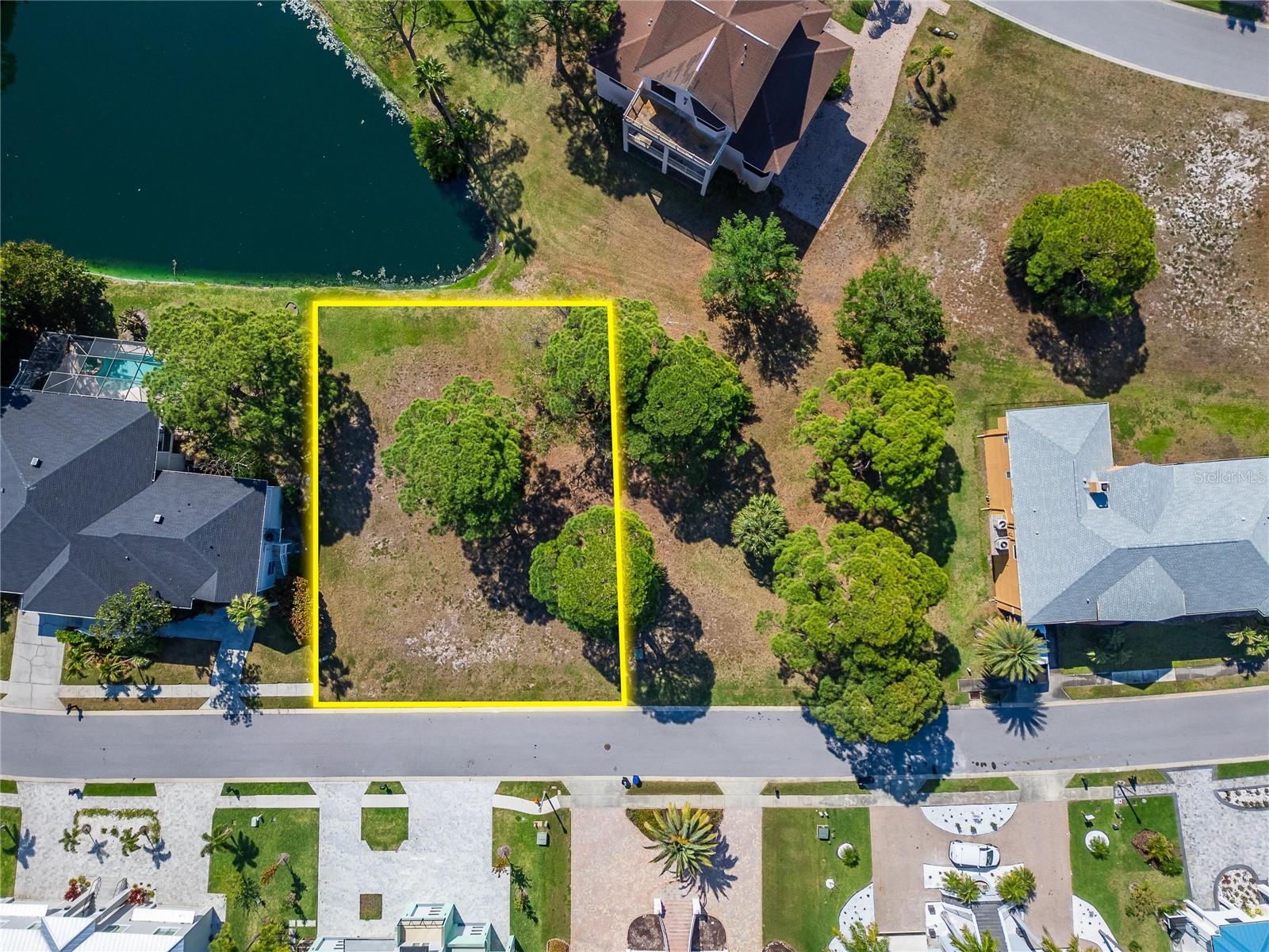 Photo of HARBOUR WATCH CIRCLE TARPON SPRINGS FL 34689