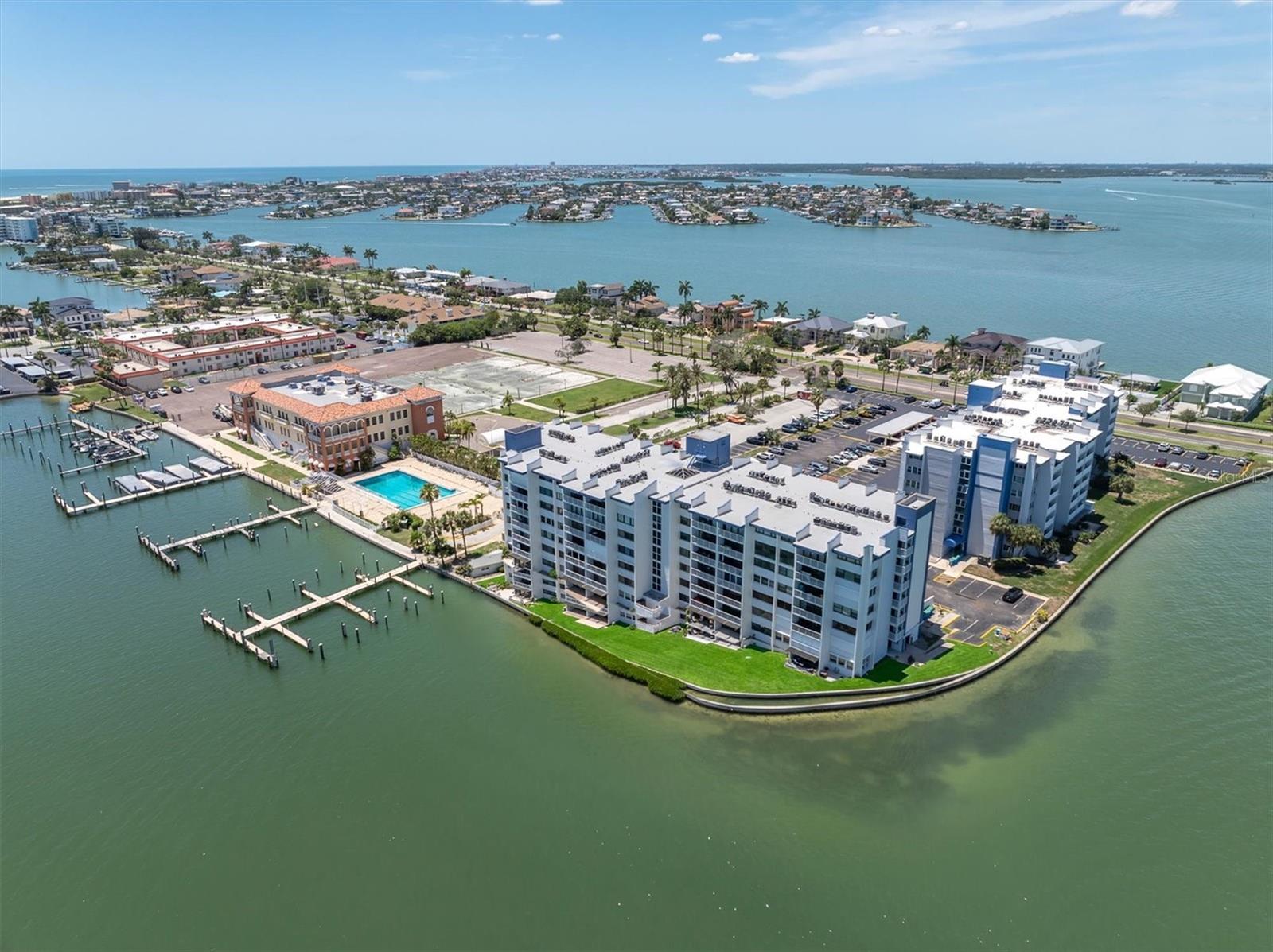 Photo of 450 TREASURE ISLAND CAUSEWAY #102 TREASURE ISLAND FL 33706