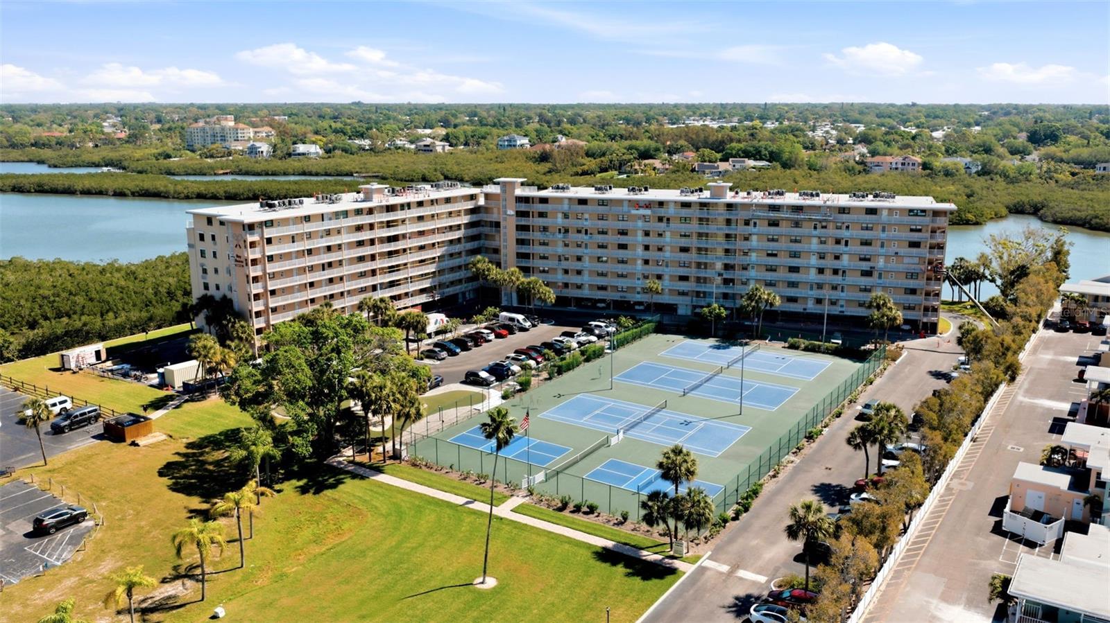 Photo of 19451 GULF BOULEVARD #203 INDIAN SHORES FL 33785