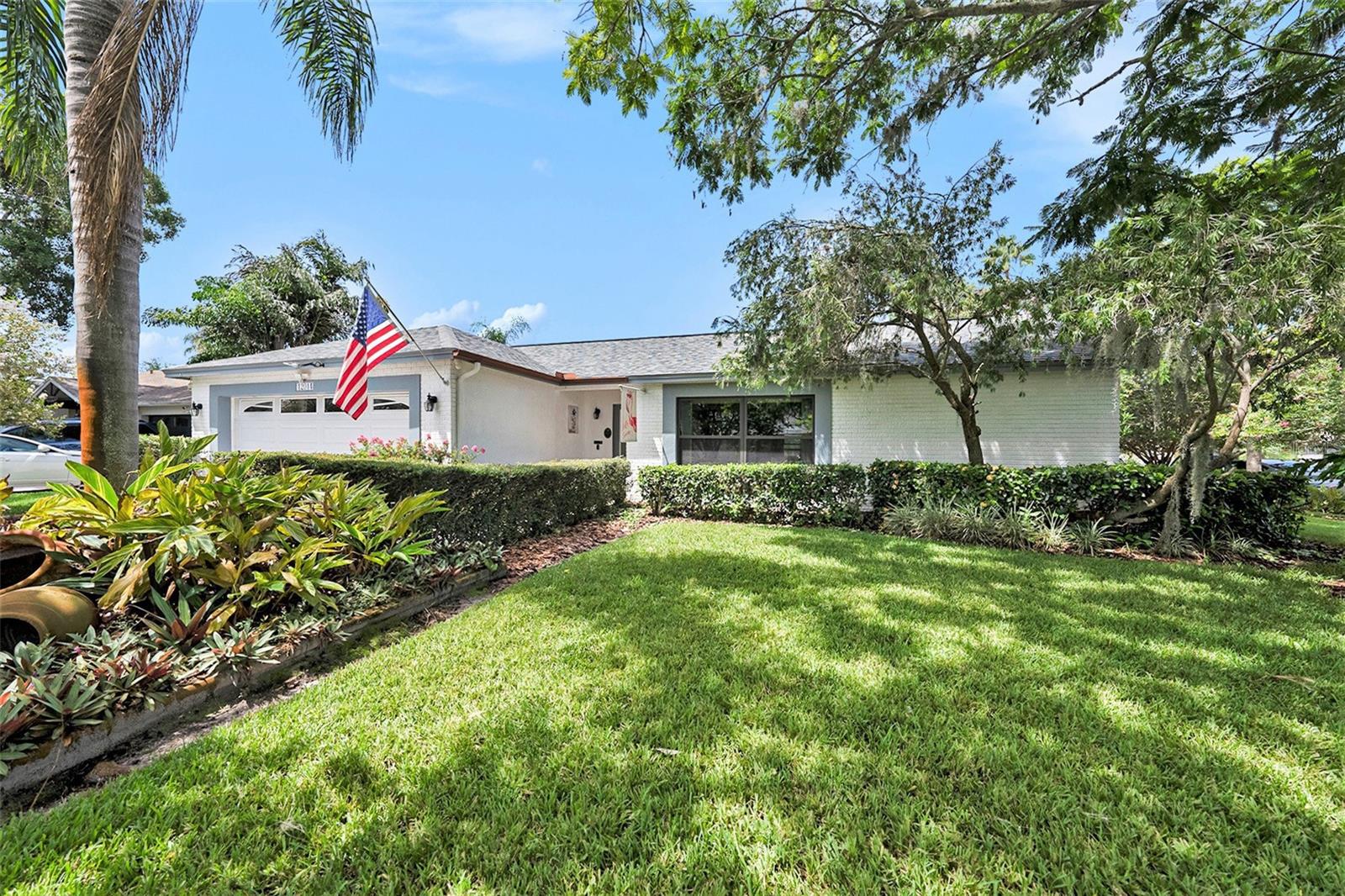 Photo of 12014 LITTLEBERRY COURT TAMPA FL 33635