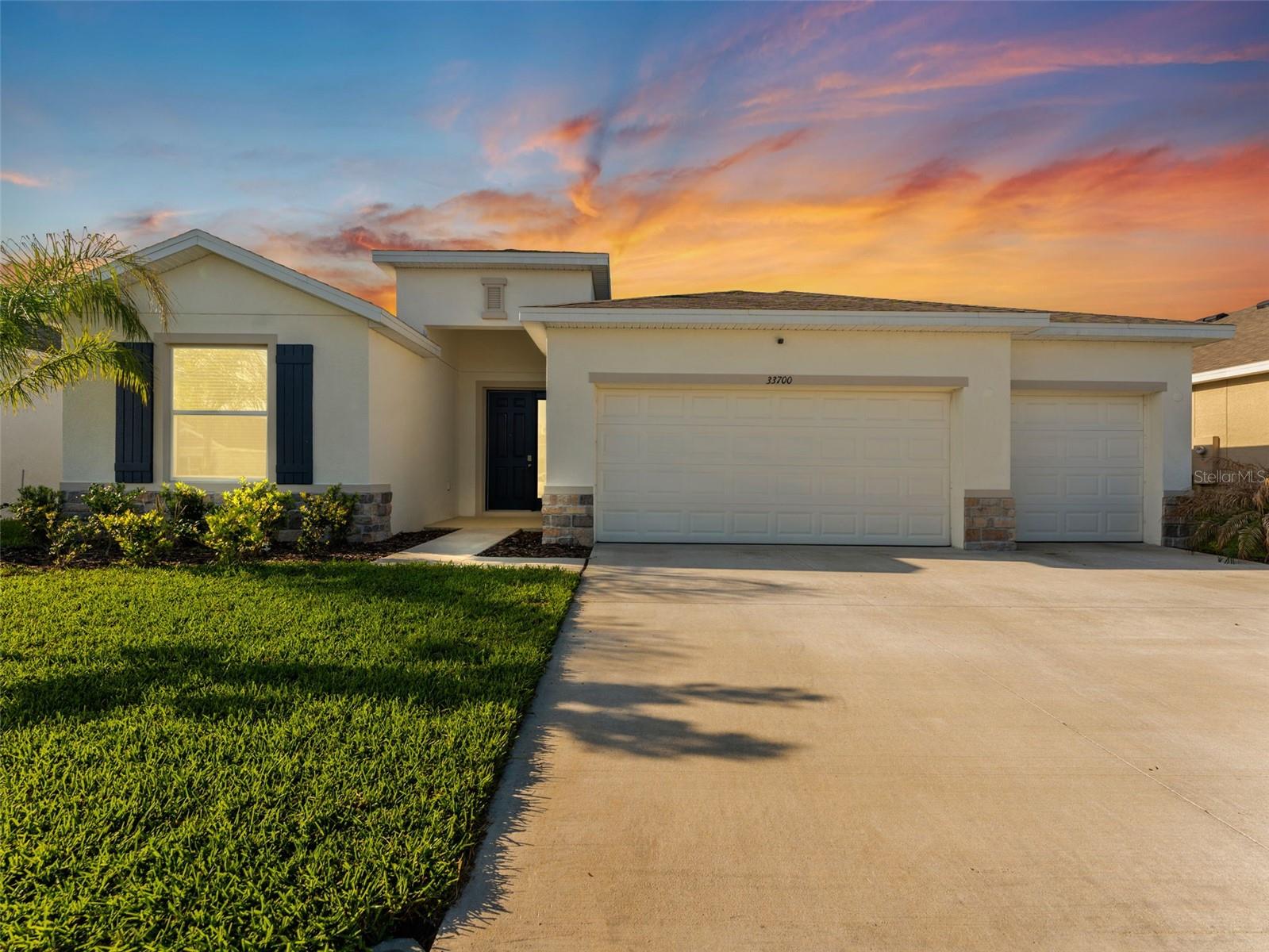 Photo of 33700 HAMILTON HILL LANE WESLEY CHAPEL FL 33545