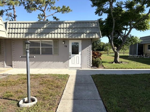 Photo of 201 KINGS BOULEVARD #19 SUN CITY CENTER FL 33573