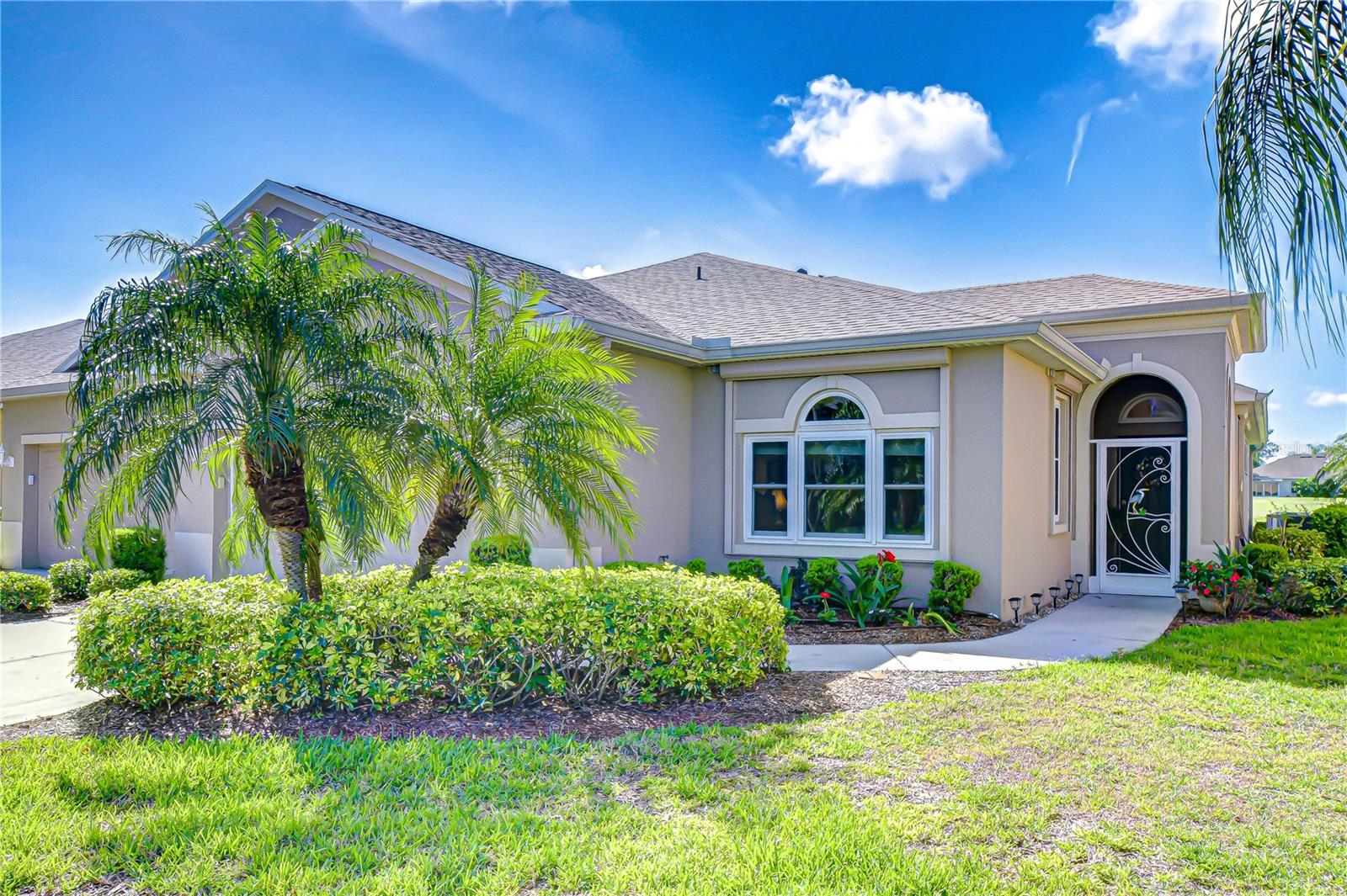 Photo of 984 PEMBROKE POINT WAY SUN CITY CENTER FL 33573