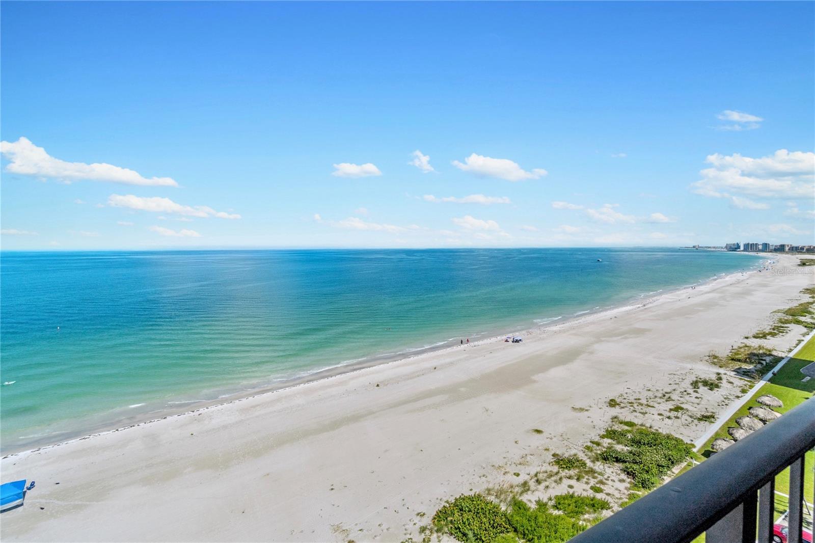 Photo of 1480 GULF BOULEVARD #1104 CLEARWATER BEACH FL 33767